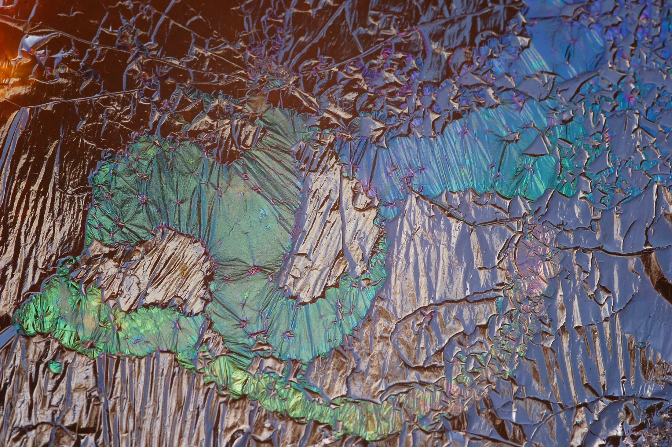 bakterien_verwandeln_mineralien_zu_öl_2